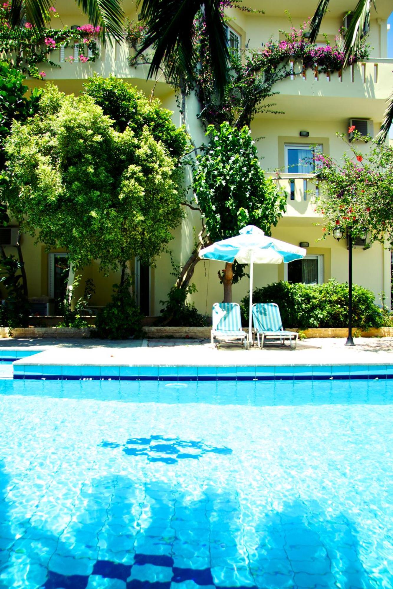 Sunrise Hotel&apartments Rodhákinon